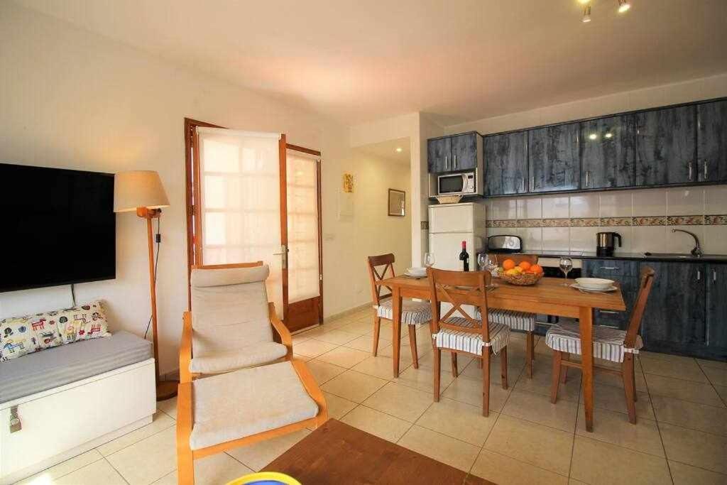 Apartamento Casa Barbara En Playa Bastian Costa Teguise Exterior foto