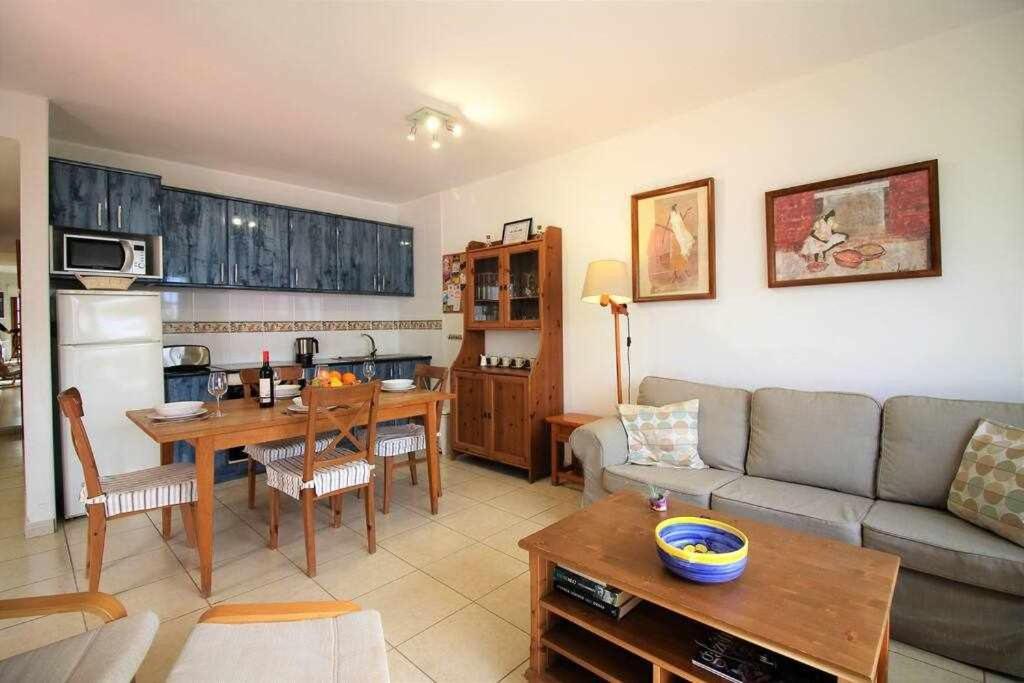 Apartamento Casa Barbara En Playa Bastian Costa Teguise Exterior foto